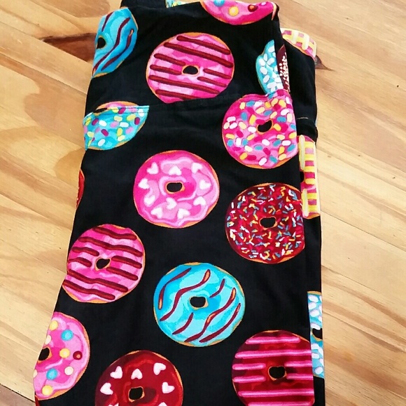 Yummy Donut Leggings w/Yoga Waistband - Picture 5 of 7